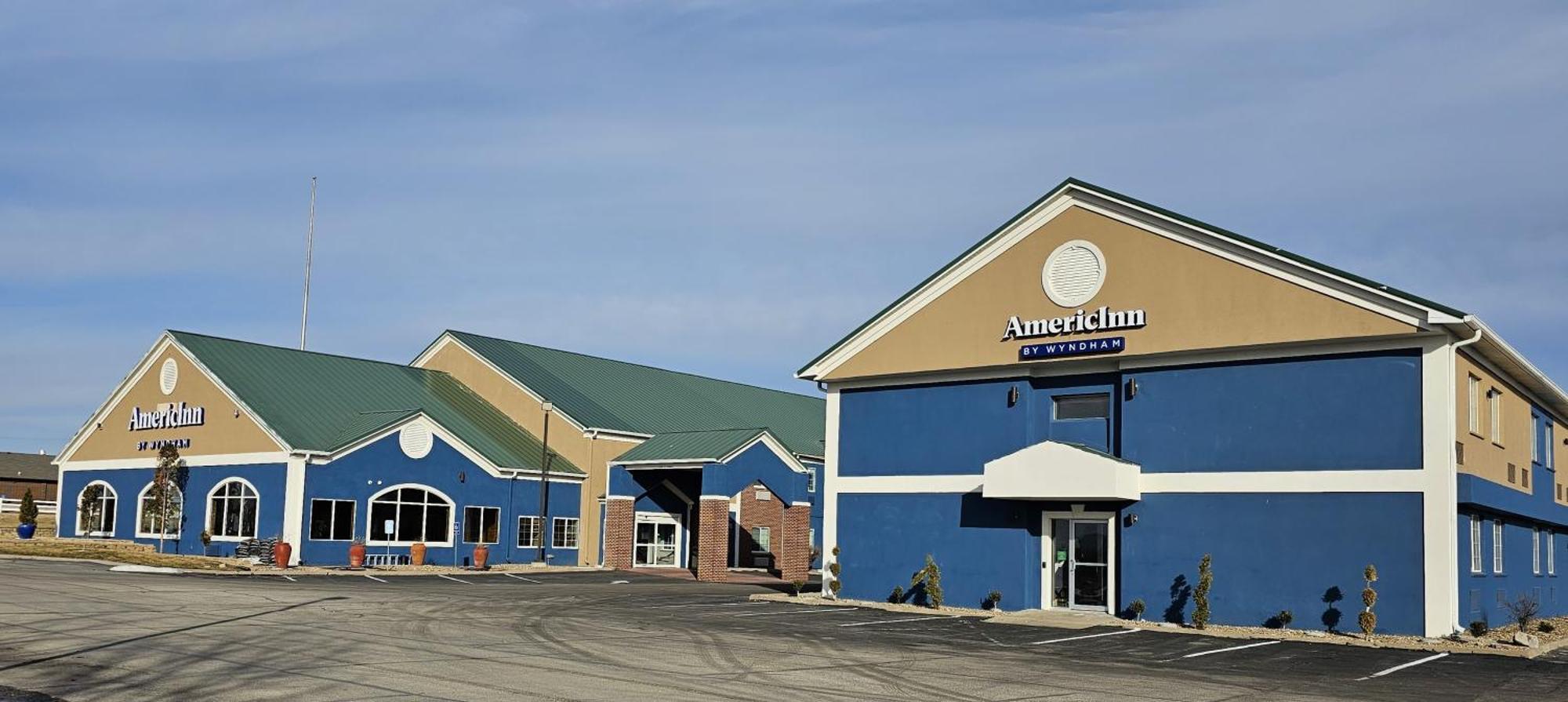 Pioneer Inn & Suites Grinnell Exterior foto